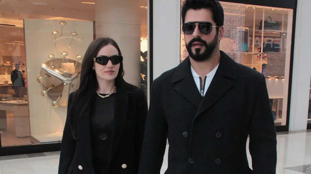 Burak Özçivit ve Fahriye Evcen: Her şey yolunda